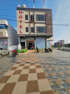 Fotografie z fotogalerie ubytování THE PINAK HOTEL AND RESTAURANT v destinaci Jhālāwār