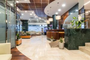 Predvorje ili recepcija u objektu Hotel Regio Cádiz