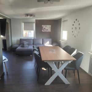 Posezení v ubytování Gästehaus Metropolitan