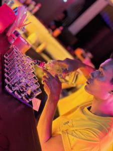 Nápoje v ubytování MBAR HOSTEL HAAD RIN + 30 fotografií