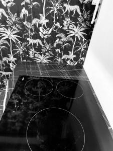 Zdjęcie z galerii obiektu Appartement moderne vieille ville PARKING GRATUIT w Annecy