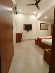 Fotografie z fotogalerie ubytování Hotel Beach Crown Juhu v Bombaji