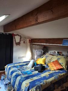 Postel nebo postele na pokoji v ubytování ICI et MAINTENANT + 19 fotografií