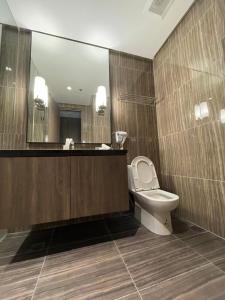 Bagno di Hotel A and A Quezon City powered by Cocotel