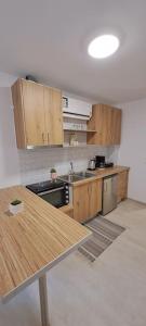 Una cocina o cocineta en skalinada apartment kampielo