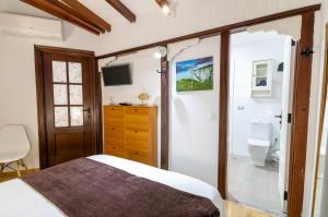 Koupelna v ubytování Mirador Balcon del Atlantico y piscina privada