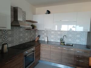Φωτογραφία από το άλμπουμ του Gozo Spacious 3 Bathroom Apartment σε Nadur