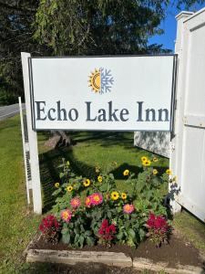 Zahrada ubytování Echo Lake Inn