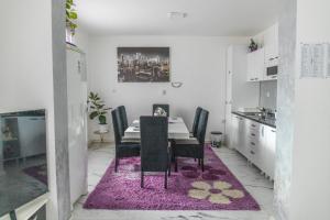 Cucina o angolo cottura di Apartman Albijanić