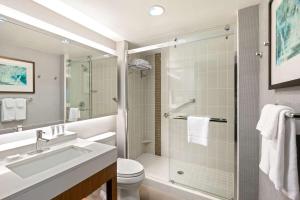 Un baño de Hyatt Place Washington DC/White House