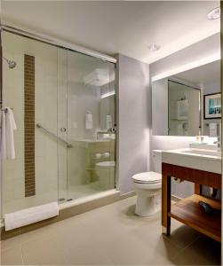 Um banheiro em Hyatt Place New York Yonkers