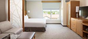 TV a/nebo společenská místnost v ubytování Hyatt Place Lubbock