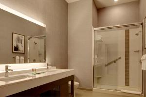 Koupelna v ubytování Hyatt Place St. Paul