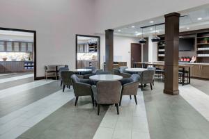 Posezení v ubytování Hyatt Place Dallas/Allen