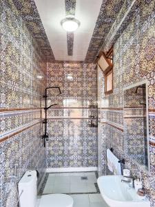 A bathroom at Villa des étoiles