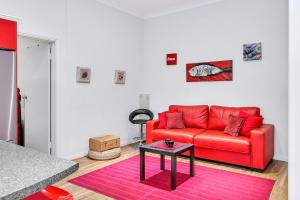 Sea J's Brighton - Local Charm and Beachside Flair休息區
