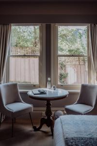 Posezení v ubytování Grande Vue Hotel