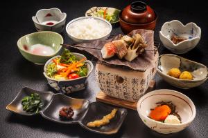 Cibo presso il ryokan o nelle vicinanze