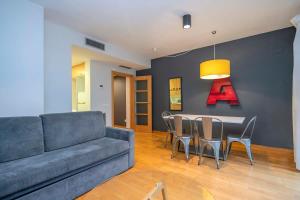 Posedenie v ubytovaní 2 bedroom Duplex apartment with balcony 4-3
