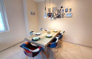 Fotografie z fotogalerie ubytování Nanà Holiday House v destinaci Luino