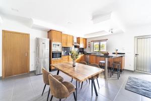 Imagen de la galería de Casa Belavista by House and People, en Paredes de Coura