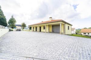 Imagen de la galería de Casa Belavista by House and People, en Paredes de Coura 33 fotos más