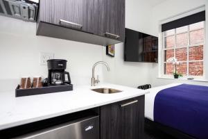 Fotografie z fotogalerie ubytování Stylish Studio in Historic Boston - Unit #404 v destinaci Boston