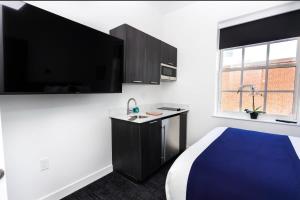 Fotografie z fotogalerie ubytování Modern Studio in Historic Boston - Unit #402 v destinaci Boston + 11 fotografií