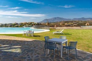 En generel udsigt til bjerge eller udsigt til bjerge taget fra lejligheden