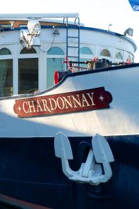 Foto dalla galleria di Bateau Hotel à quai Le Chardonnay ad Avignone
