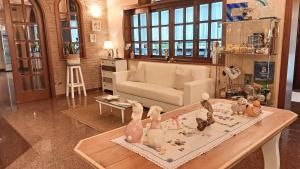 Posedenie v ubytovaní Hotel & Wellness Fra I Pini
