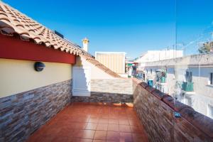 Balkón nebo terasa v ubytování BIO FUENGIROLA PENTHOUSE, south Terrace