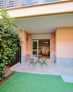 Αίθριο ή υπαίθριος χώρος στο Xenia Apartments - Spacious and bright new flat with garden