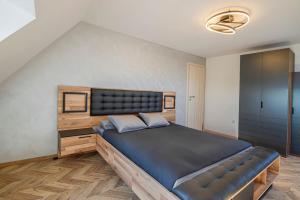 Postel nebo postele na pokoji v ubytování 20% Given Discount 2BDR APT Dragalevtsi