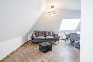 Зона вітальні в 20% Given Discount 2BDR APT Dragalevtsi