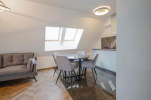 Зона вітальні в 20% Given Discount 2BDR APT Dragalevtsi
