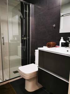 Bilik mandi di Apartment Ruby
