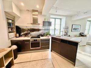 Dapur atau dapur kecil di LA VUE LOIRE Maison