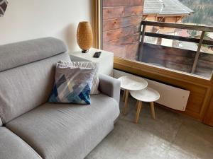 Posedenie v ubytovaní Chatel - appartement 3 pièces rénové - 6 personnes - proche centre - ménage inclus