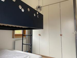 Posteľ alebo postele v izbe v ubytovaní Chatel - appartement 3 pièces rénové - 6 personnes - proche centre - ménage inclus
