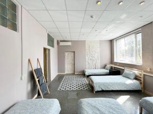 Gulta vai gultas numurā naktsmītnē Hostelis R27