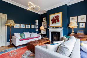 Gallery image of Veeve - Richmond Accents in London