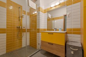 Kúpeľňa v ubytovaní Casa Mimoza Apartman By BLTN Balatonföldvár