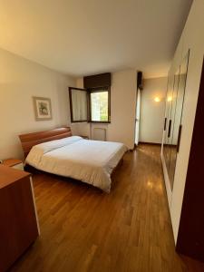 Postel nebo postele na pokoji v ubytování NOALE HOUSE