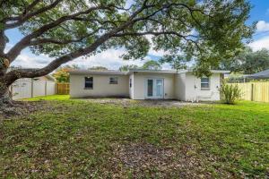 En have udenfor Monthly Rental~ Comfy Beds~ Great for Remote Work