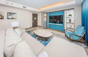 Gallery image of 1612 - Beachfront Condo in Clearwater Beach