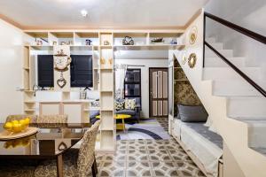 Gallery image of Lovely Nest Townhouse in Clark +30 photos