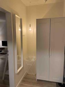 Phòng tắm tại Modernes Apartment in unmittelbarer Uninähe