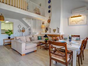 Posedenie v ubytovaní Clarimar Duplex by Hello Homes Sitges