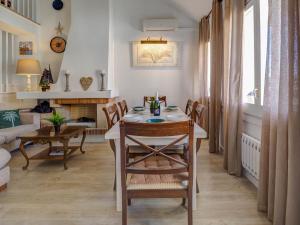 Posedenie v ubytovaní Clarimar Duplex by Hello Homes Sitges